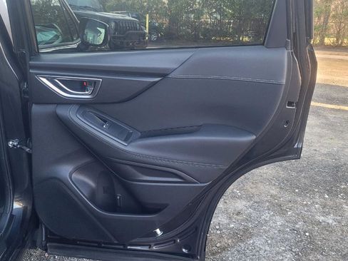 Used 2019 Subaru Forester Premium w/ All-Weather Package image 30