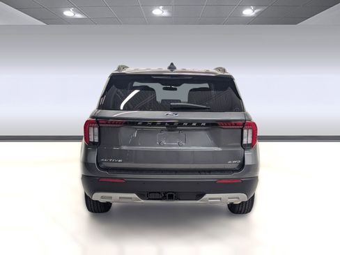 New 2026 Ford Explorer Active w/ Active Comfort Package image 8