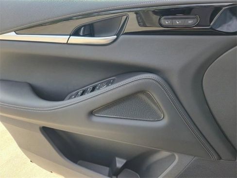 Certified 2025 INFINITI QX60 Pure image 14