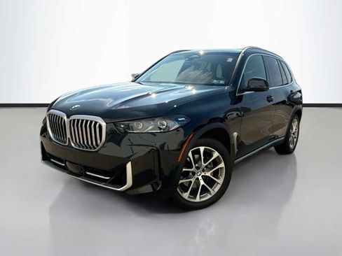 Used 2024 BMW X5 xDrive40i w/ Premium Package AWD/4WD image 1