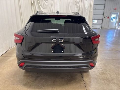 New 2026 Chevrolet Trax LT image 5