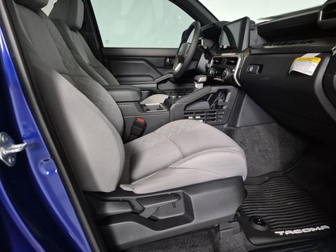 New 2025 Toyota Tacoma SR5 image 40