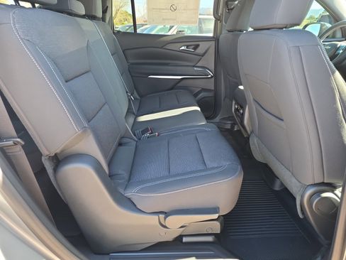 New 2026 Chevrolet Traverse LT image 28