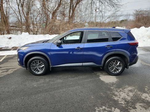 Used 2021 Nissan Rogue S image 7