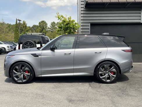 New 2025 Land Rover Range Rover Sport Autobiography AWD/4WD image 5