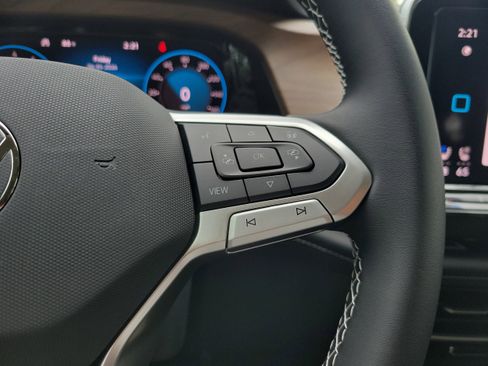 New 2026 Volkswagen Atlas SE FWD image 29