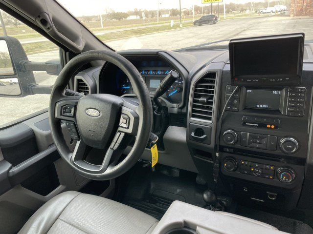Used 2017 Ford F450 XL w/ Power Equipment Group AWD/4WD image 8