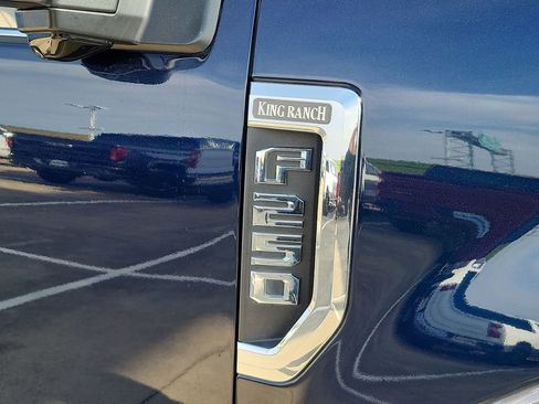 Used 2022 Ford F250 King Ranch w/ King Ranch Ultimate Package image 33