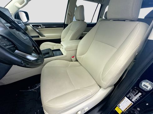 Used 2023 Lexus GX 460 Premium image 11