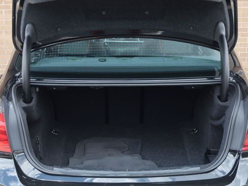 Used 2018 BMW 330i Sedan RWD image 10