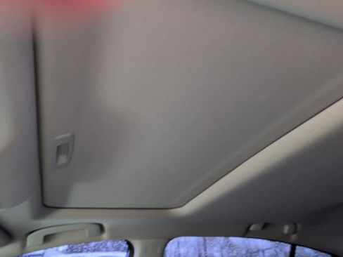 Used 2022 Nissan Altima 2.5 SR w/ Midnight Edition Package image 12