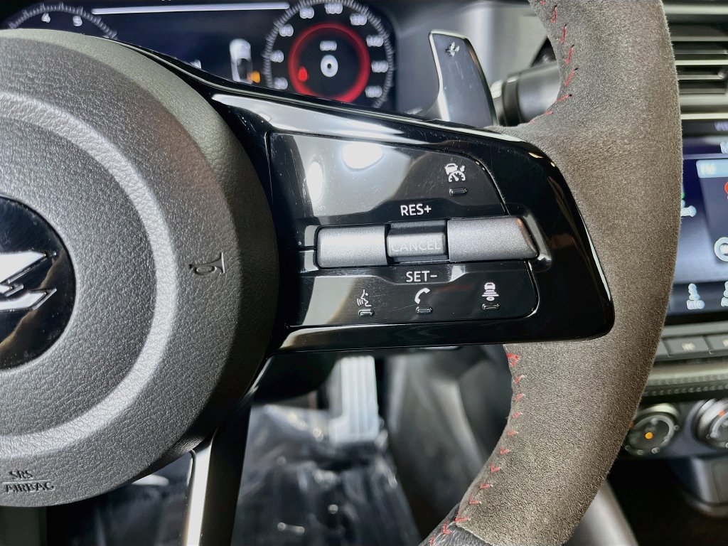 Used 2024 Nissan Z NISMO w/ Floor Mat Package RWD image 15