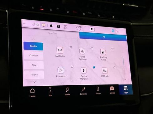 Used 2023 Jeep Grand Cherokee Limited w/ Luxury Tech Group II image 39