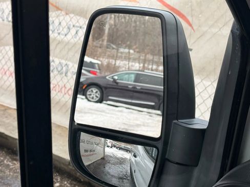 Used 2019 Ford Transit 150 XL image 28