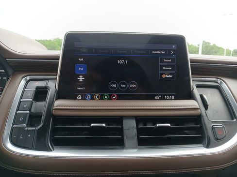 Certified 2021 Chevrolet Tahoe High Country w/ Premium Package RWD image 13