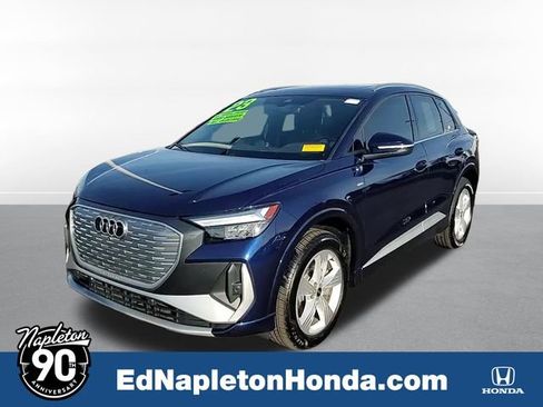 Used 2024 Audi Q4 e-tron Premium image 1