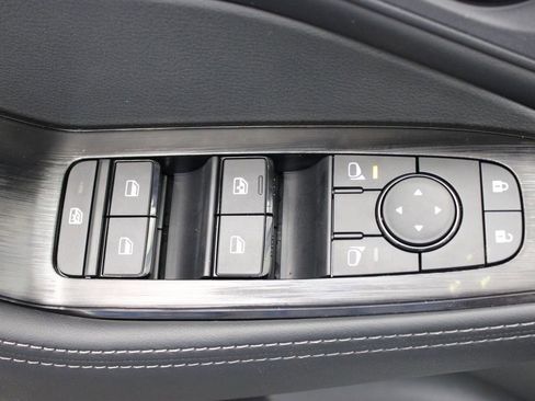 New 2026 Nissan Rogue SV FWD image 16