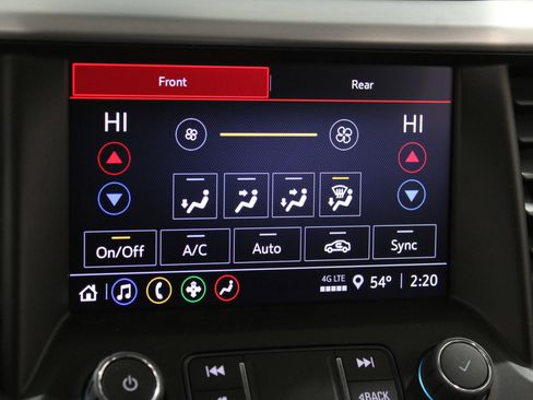 Used 2023 GMC Acadia SLE w/ Driver Convenience Package image 13