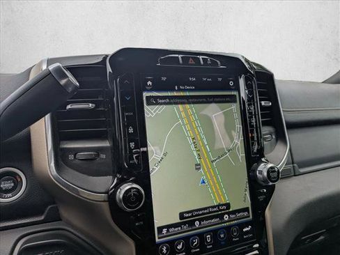 Used 2019 RAM 2500 Laramie AWD/4WD image 14