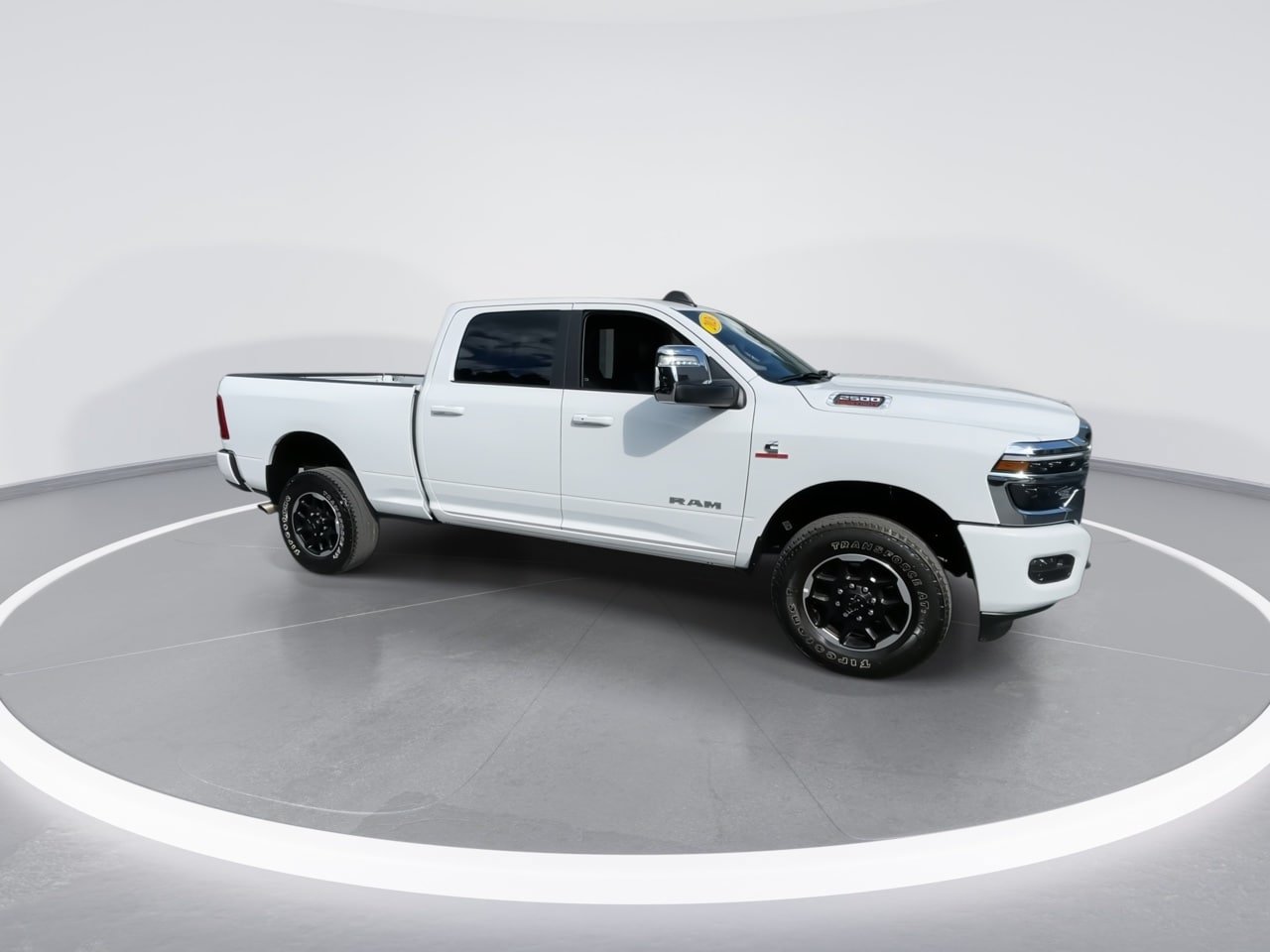 Used 2026 RAM 2500 Laramie AWD/4WD image 24
