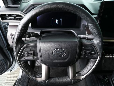 Used 2024 Toyota Tacoma TRD Off-Road w/ TRD Off Road Upgrade Package image 9