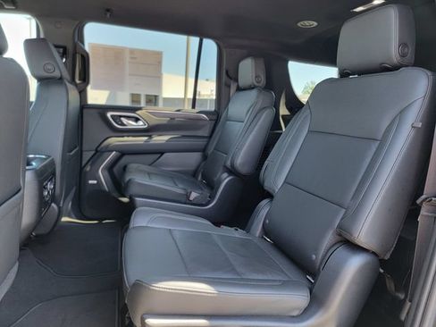 Used 2021 Chevrolet Suburban Z71 AWD/4WD image 20