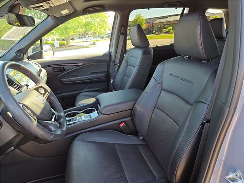 Used 2024 Honda Passport Black Edition image 20