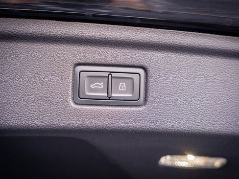 Used 2025 Audi A5 2.0T Premium Plus image 34