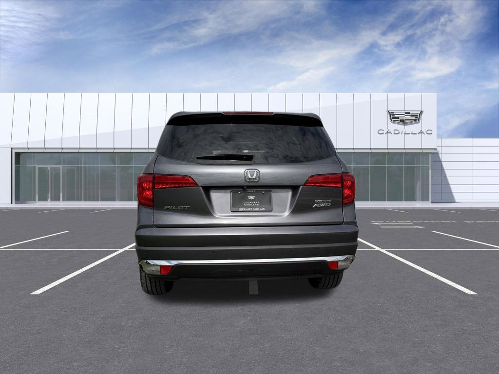 Used 2017 Honda Pilot Touring image 12