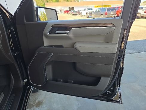 New 2026 Chevrolet Silverado 1500 LT w/ Safety Package AWD/4WD image 40