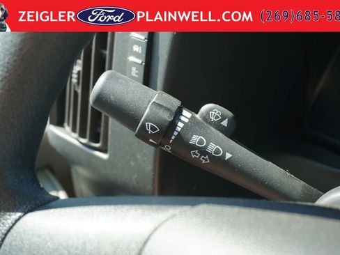 Used 2024 GMC Savana 2500 w/ Driver Convenience Package RWD image 18