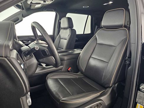 Used 2024 GMC Yukon SLT AWD/4WD image 23