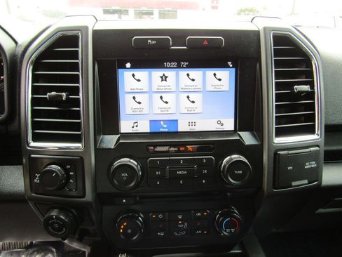 Used 2016 Ford F150 XLT w/ Equipment Group 302A Luxury AWD/4WD image 20