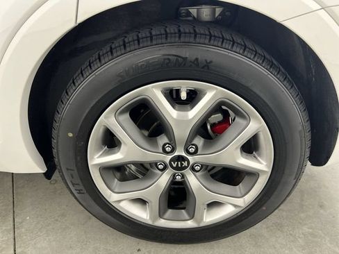 Used 2019 Kia Sorento SX AWD/4WD image 34