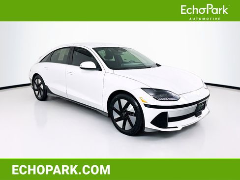 Used 2023 Hyundai Ioniq 6 SE RWD image 1