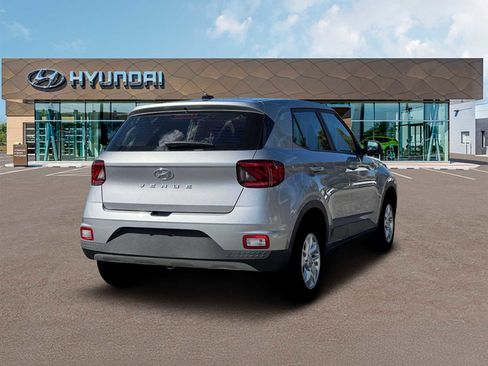 New 2026 Hyundai Venue SE image 7