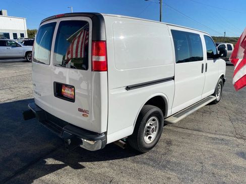 Used 2019 GMC Savana 2500 w/ Driver Convenience Package image 7