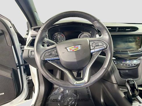 Used 2024 Cadillac XT6 Sport w/ Technology Package AWD/4WD image 13