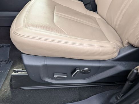 Used 2024 Ford Expedition Max Limited image 13