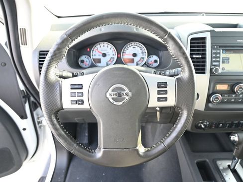Used 2019 Nissan Frontier PRO-4X image 23
