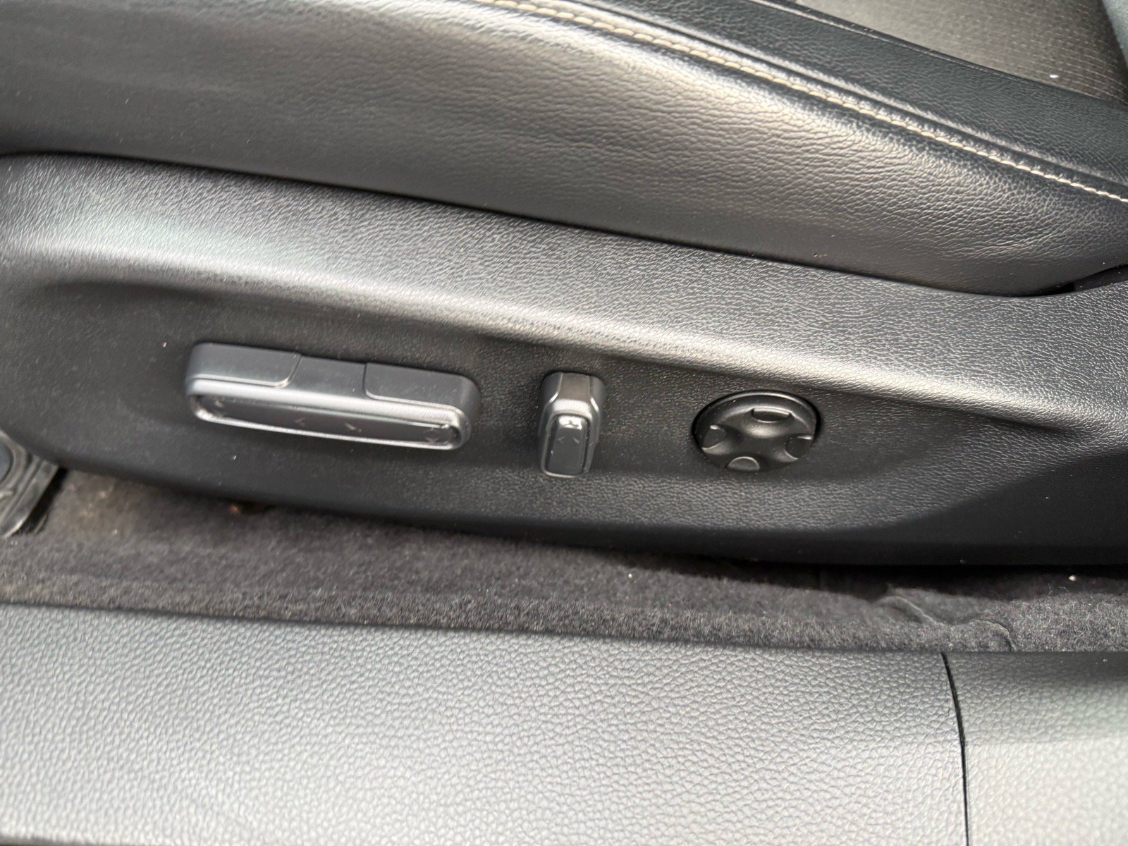 Used 2018 Honda Accord Sport image 14