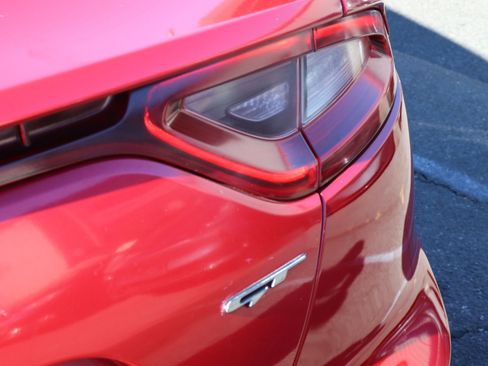 Used 2019 Kia Stinger GT2 image 9