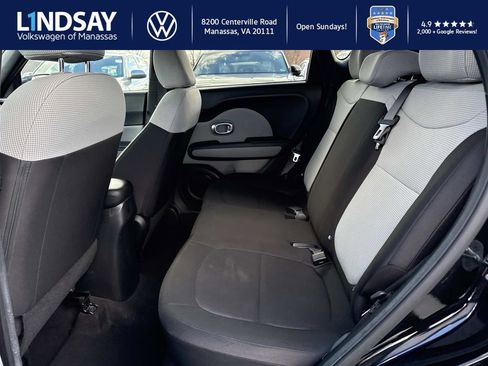 Used 2016 Kia Soul Base image 10