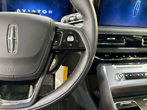 New 2025 Lincoln Aviator 2WD w/ Equipment Group 101A image 15