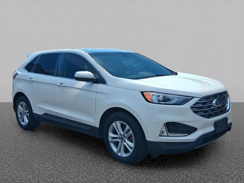Used 2020 Ford Edge SEL w/ Cold Weather Package AWD/4WD image 2