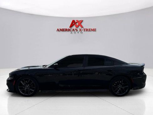 Used 2019 Dodge Charger Scat Pack w/ Navigation & Travel Group image 2