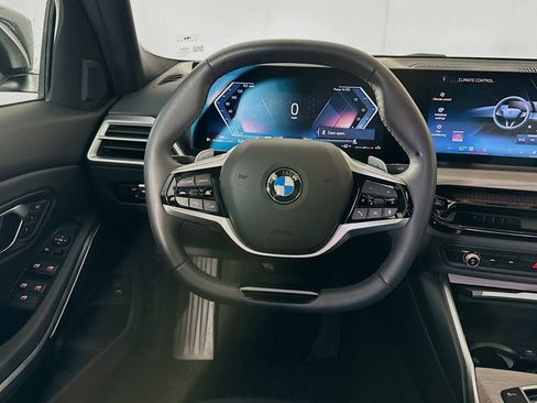 Used 2025 BMW 330i Sedan image 18