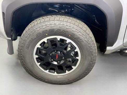 New 2025 Toyota Tacoma TRD Off-Road image 13