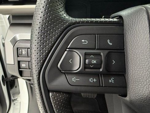 New 2026 Toyota Tacoma SR5 AWD/4WD image 12