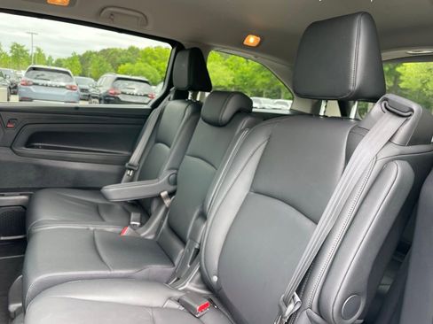 Certified 2026 Honda Odyssey EX-L image 40